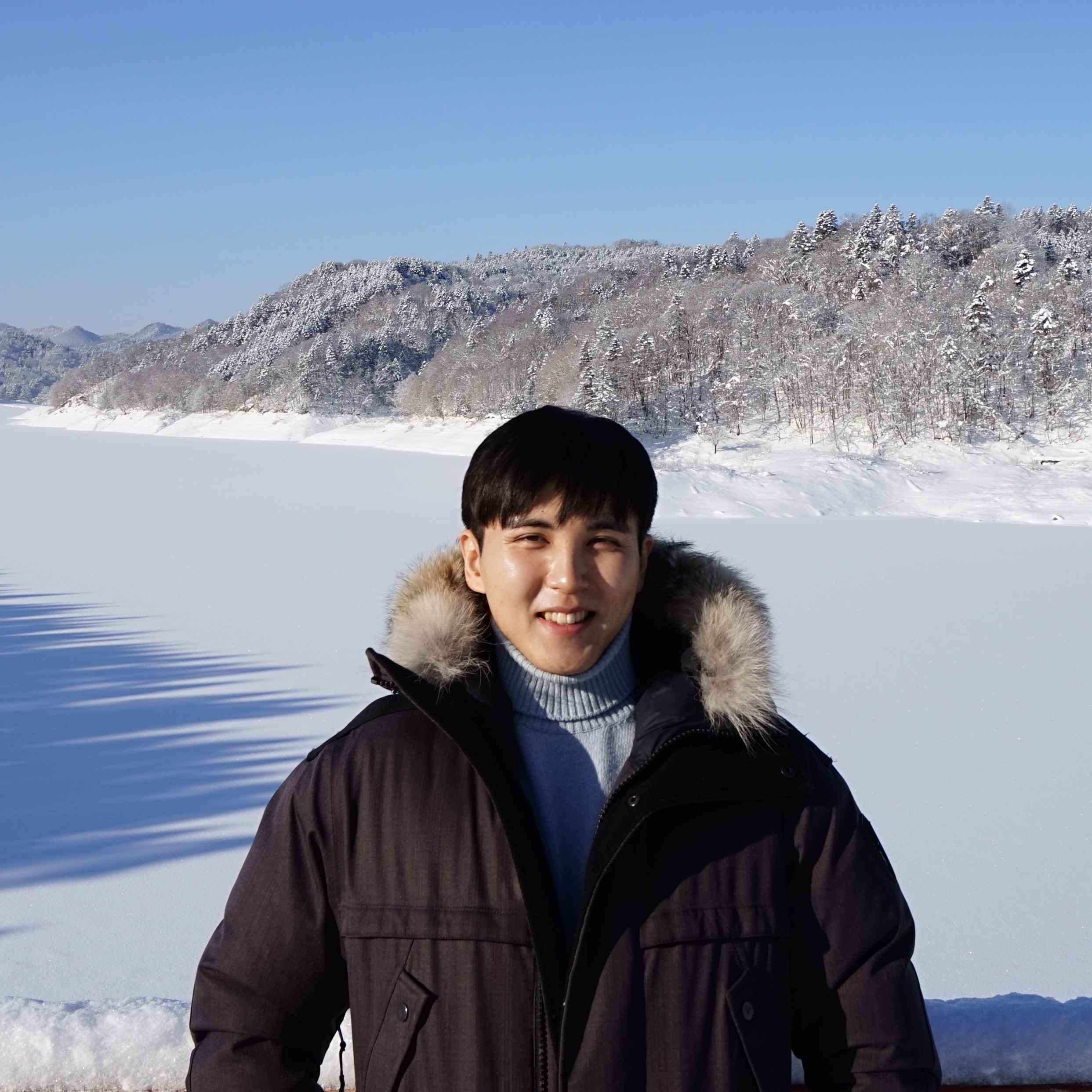 Kyung-Hwan Lee